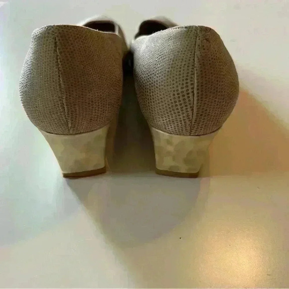 Stuart Weitzman Wedge Heel Dress Flat, Cream Textured Leather with Pearled Heel - Picture 3 of 11